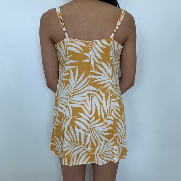 Forever 21 Summer Dress - Picture 3 of 4